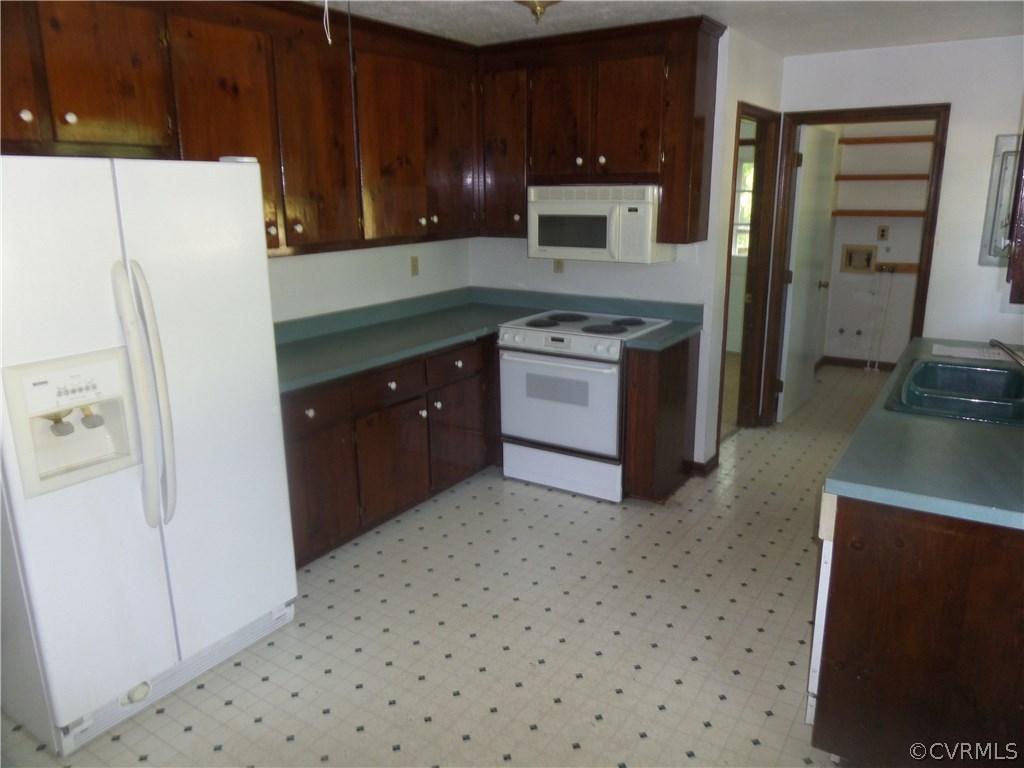333 Pond View Road St. Stephens Church, VA 23148 - Photo 2 of 12 Gallery Image 2