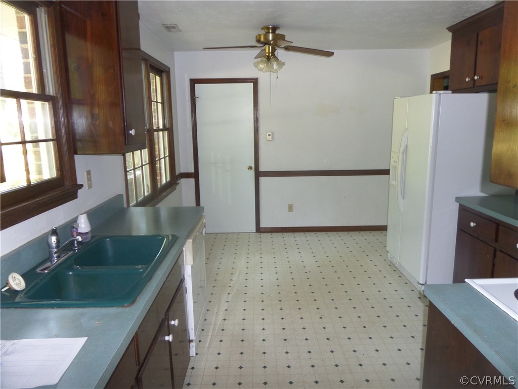 333 Pond View Road St. Stephens Church, VA 23148 - Photo 8 of 12 Gallery Image 8