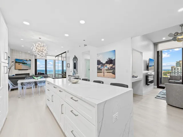 $1,650,000 | 3450 South Ocean Boulevard, Unit LPH1, Highland Beach, FL 33487