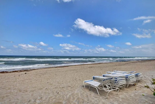 $1,650,000 | 3450 South Ocean Boulevard, Unit LPH1, Highland Beach, FL 33487