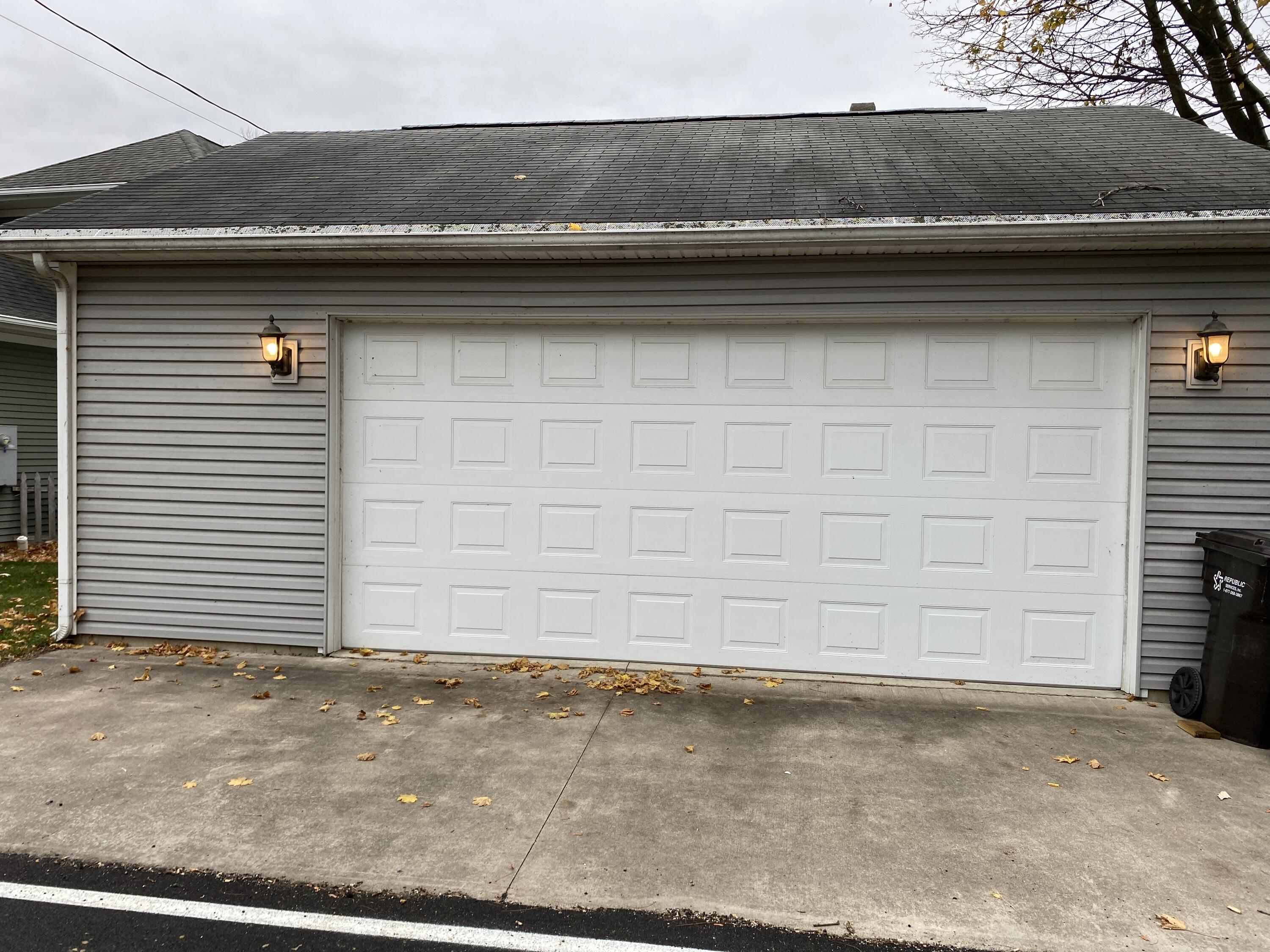 532 Lake Drive Coldwater, MI 49036 - Photo 13 of 62 1BCC4BEF-D5F6-4E81-82C2-49A329245055