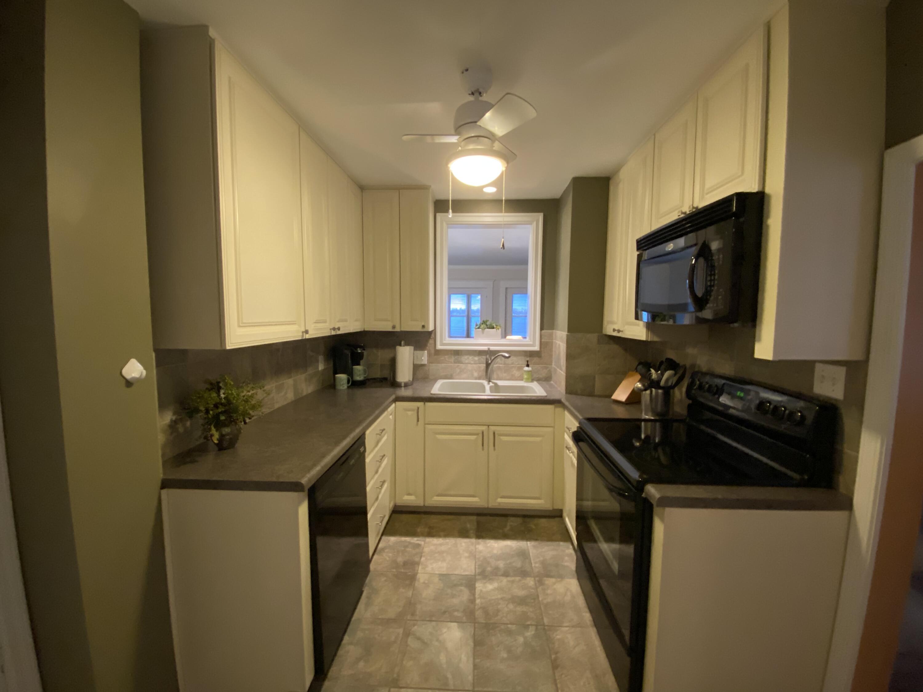 532 Lake Drive Coldwater, MI 49036 - Photo 21 of 62 86FEB26C-12CC-4805-AEC0-4AA1F8EF44CE