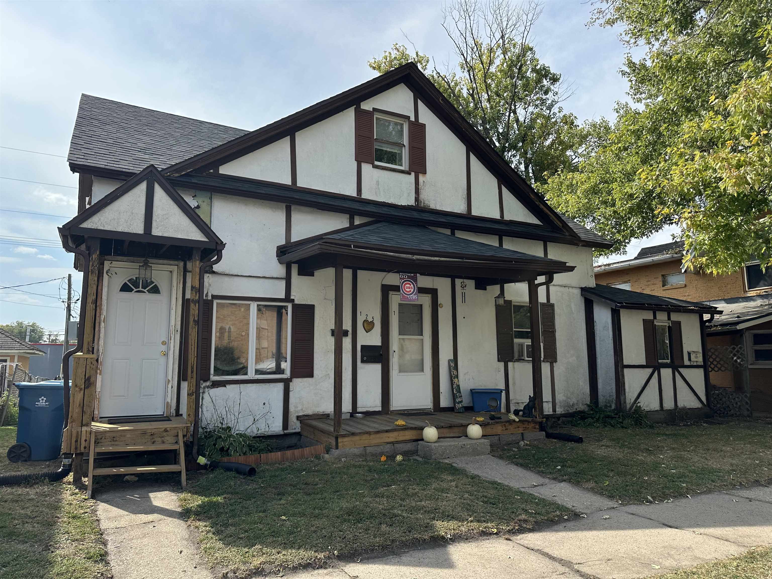 125 3rd Street Savanna, IL 61074 - Photo 2 of 18