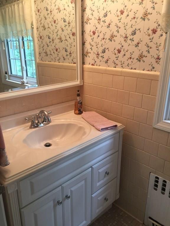 102 River Road Hanover, MA 02339 - Photo 13 of 29
