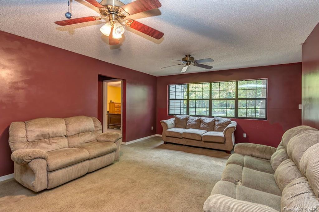 1895 Plyler Road Rock Hill, SC 29730 - Photo 4 of 17 Gallery Image 4
