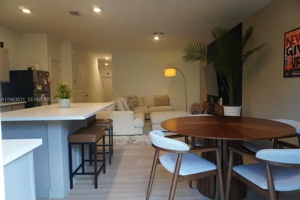 $3,195 | 385 Northwest 9th Street, Unit 385, Pompano Beach, FL 33060