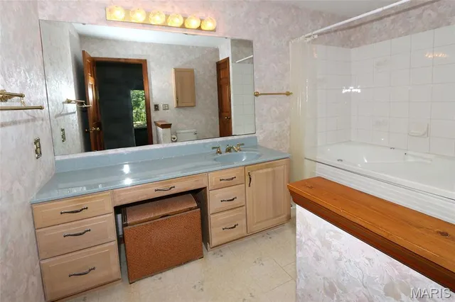 $375,000 | 7 West North Street, Eureka, MO 63025