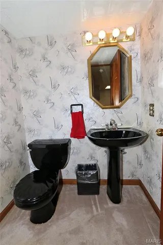 $375,000 | 7 West North Street, Eureka, MO 63025