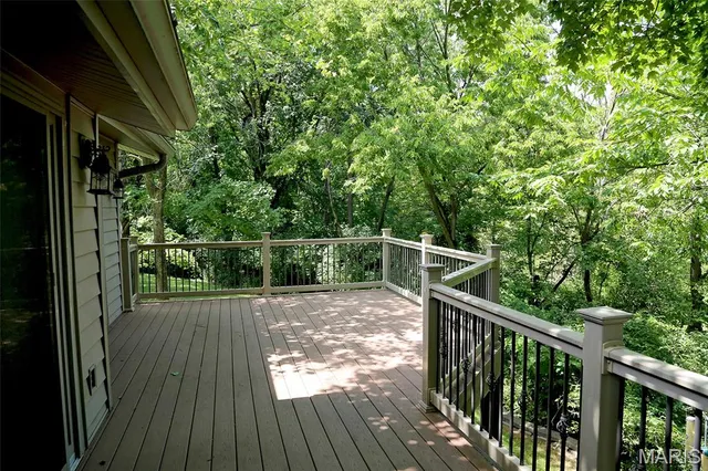 $375,000 | 7 West North Street, Eureka, MO 63025