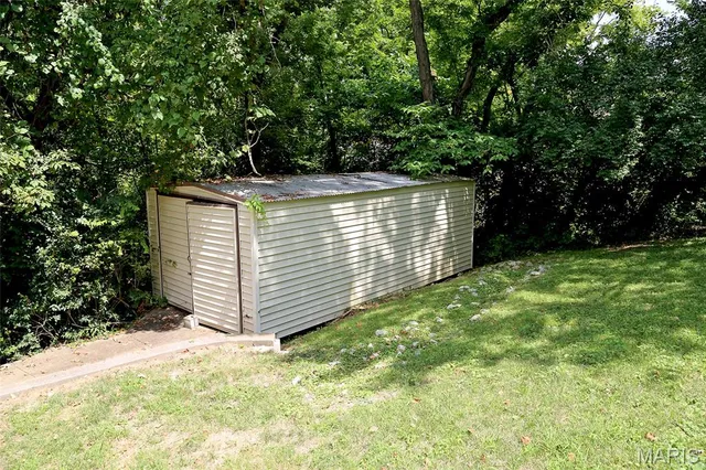 $375,000 | 7 West North Street, Eureka, MO 63025