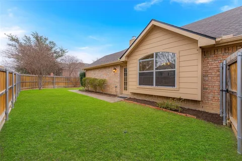 $425,000 | 403 Majesty Drive, Allen, TX 75013