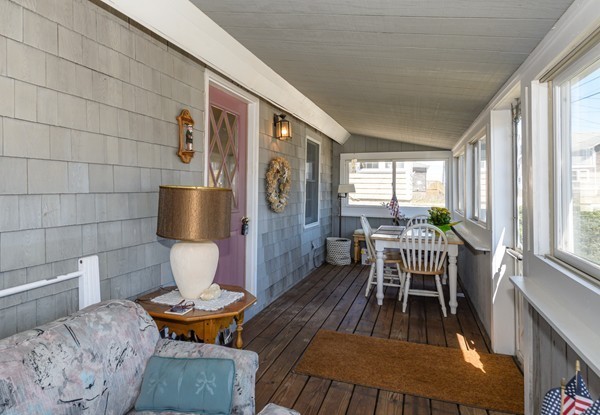 32 Farragut Road Marshfield, MA 02050 - Photo 10 of 27 Gallery Image 10