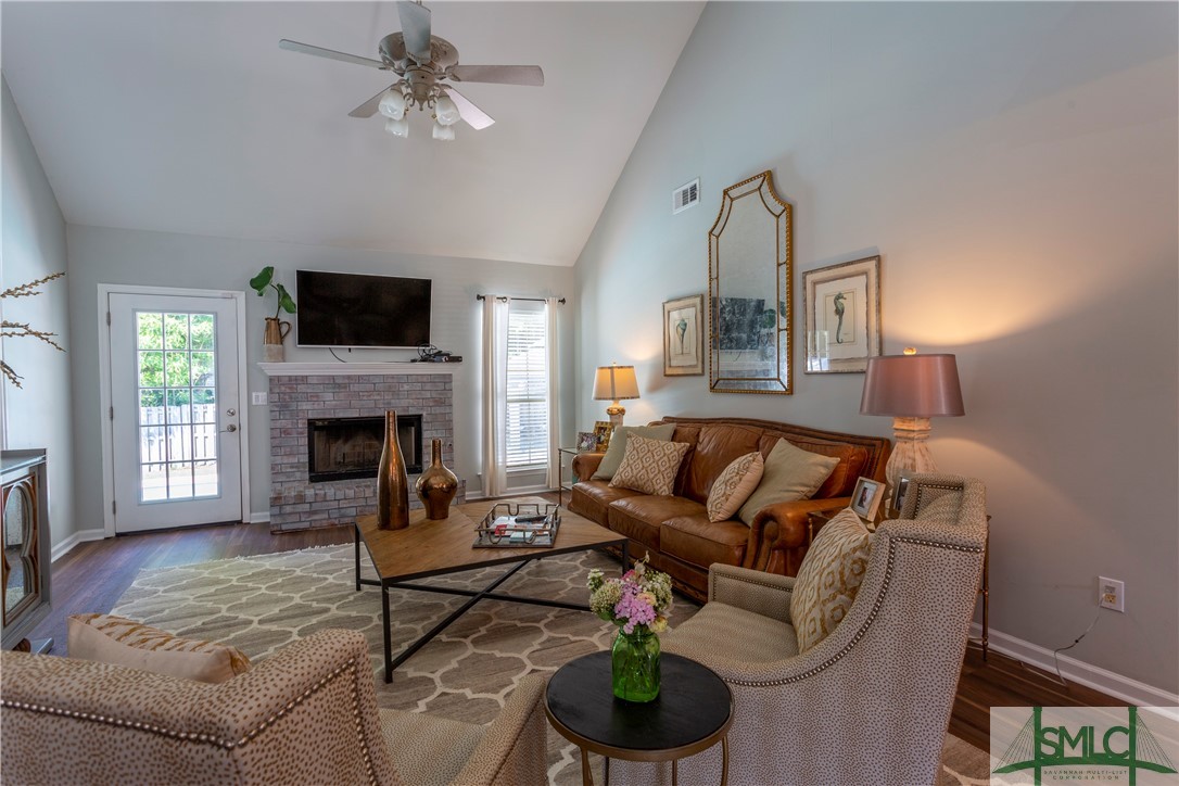 107 Sweet Gum Road Savannah, GA 31410 - Photo 4 of 25 Gallery Image 4