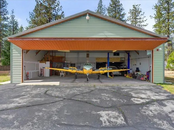 $949,000 | 147 Richmond Lane, Chewelah, WA 99109