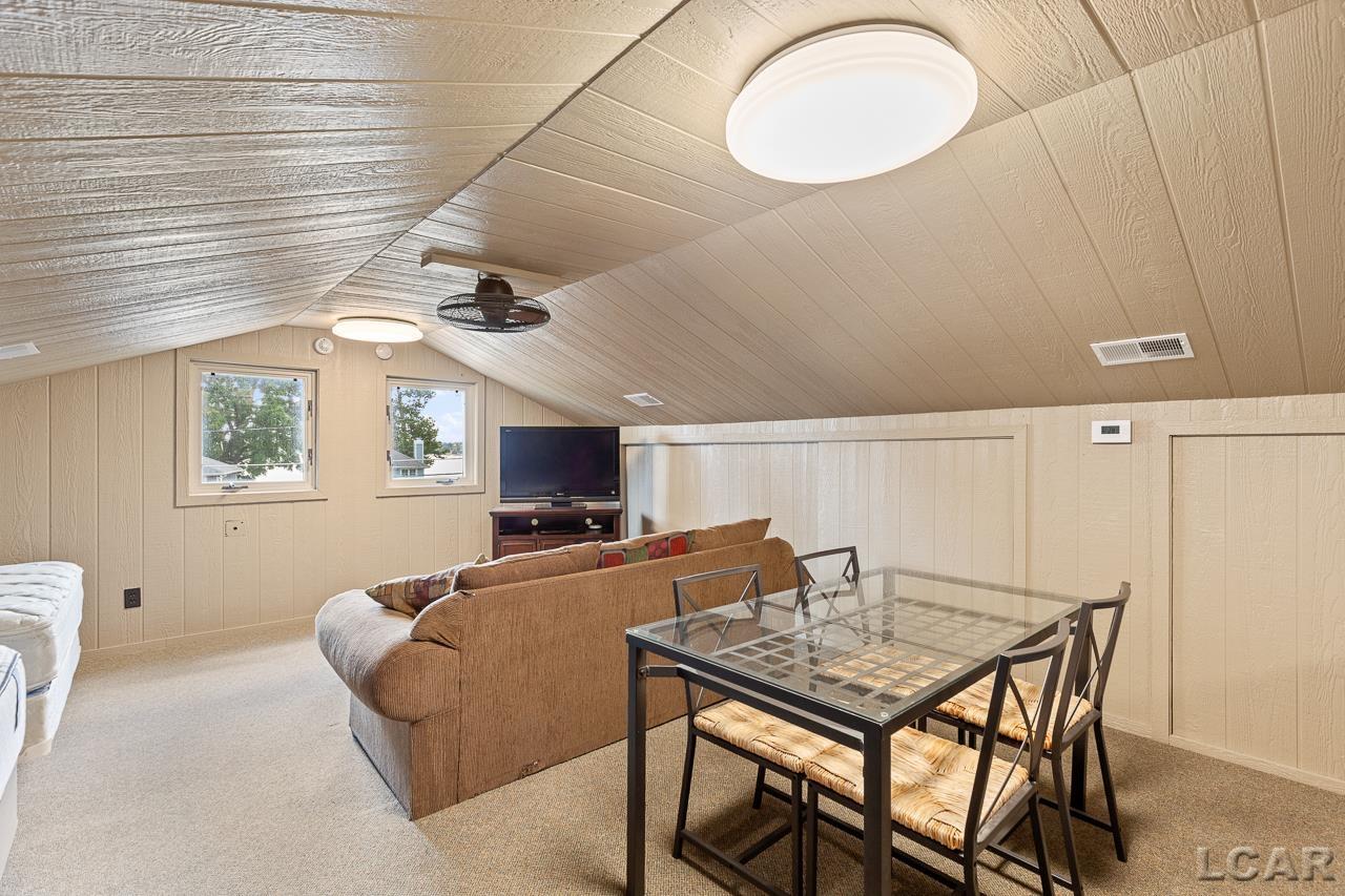 8919 Cherry Point Road Manitou Beach, MI 49253 - Photo 9 of 19 50094931-8.JPG