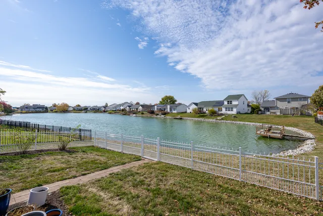 $315,000 | 707 Brittany Drive, Champaign, IL 61822