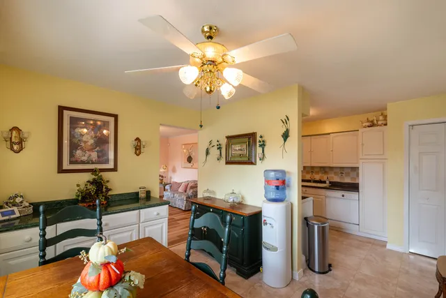 $418,000 | 2019 Gilboa Avenue, Zion, IL 60099