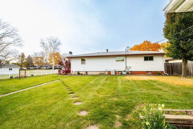 $418,000 | 2019 Gilboa Avenue, Zion, IL 60099