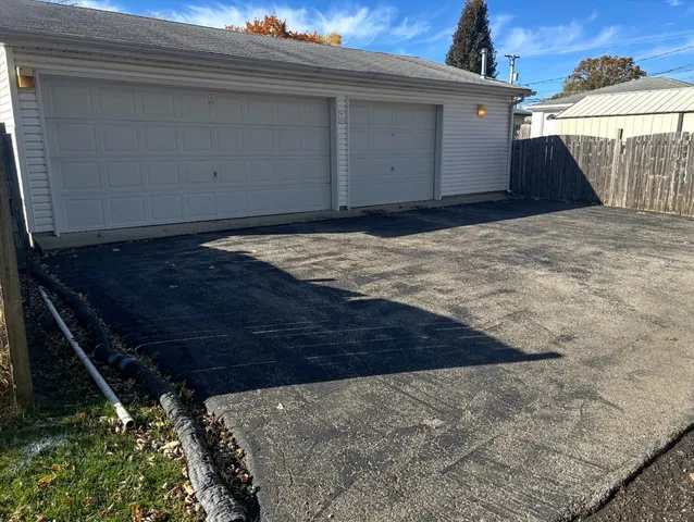 $418,000 | 2019 Gilboa Avenue, Zion, IL 60099