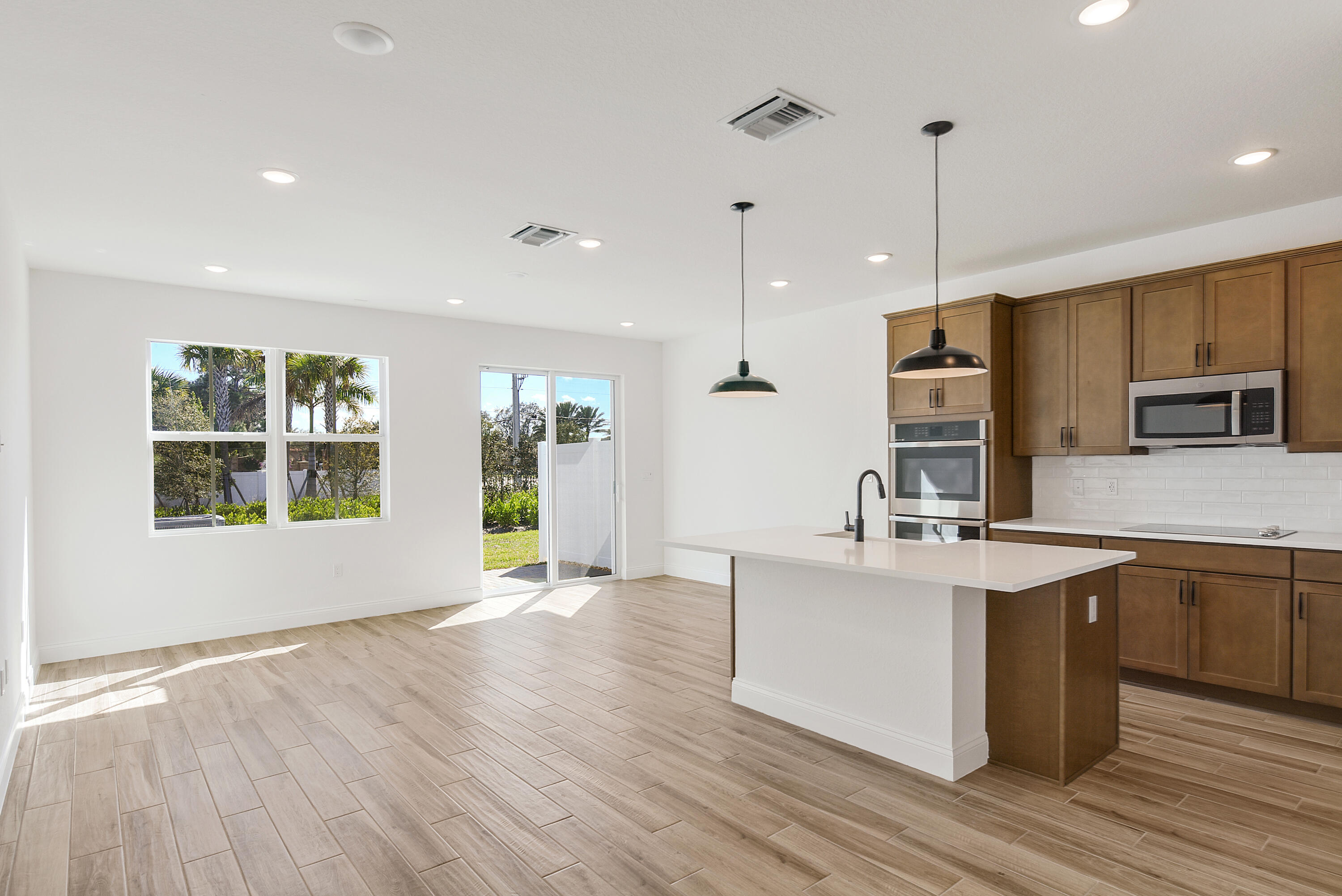 164 Southeast Birch Terrace Stuart, FL 34997 - Photo 2 of 42 frt