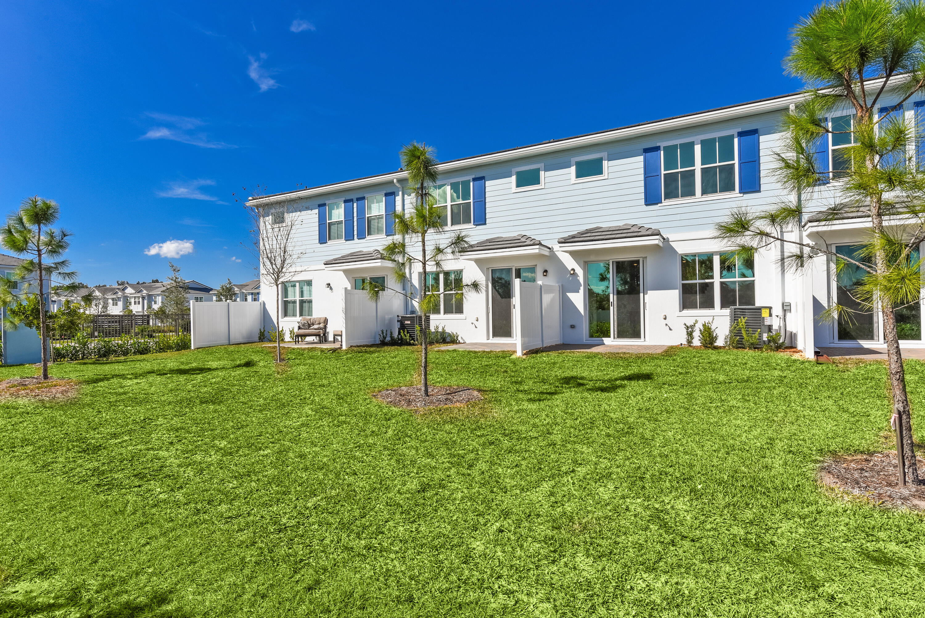 164 Southeast Birch Terrace Stuart, FL 34997 - Photo 24 of 42 164 SE Birch Ter Stuart FL-print-007-008