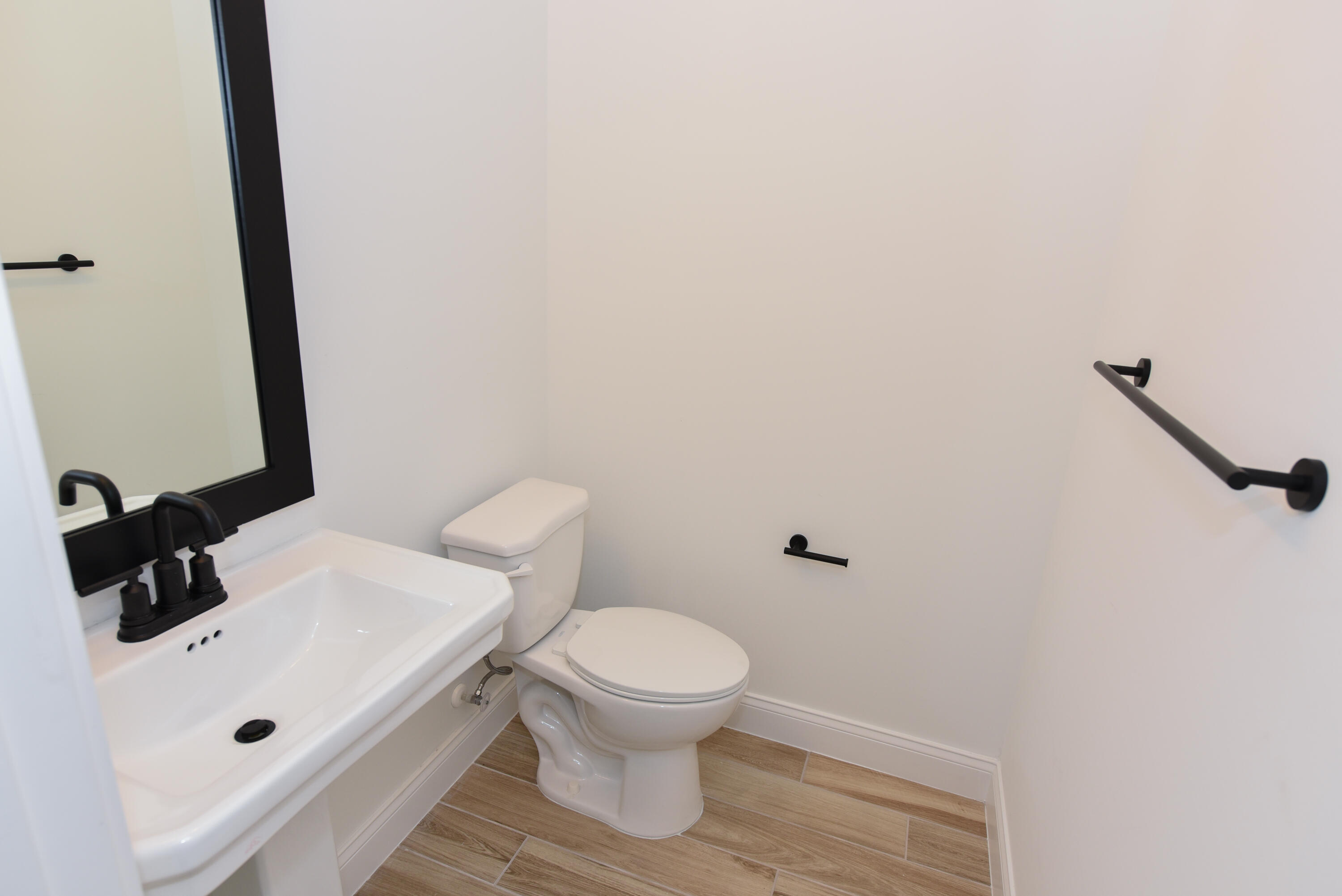 164 Southeast Birch Terrace Stuart, FL 34997 - Photo 26 of 42 164 SE Birch Ter Stuart FL-print-009-011