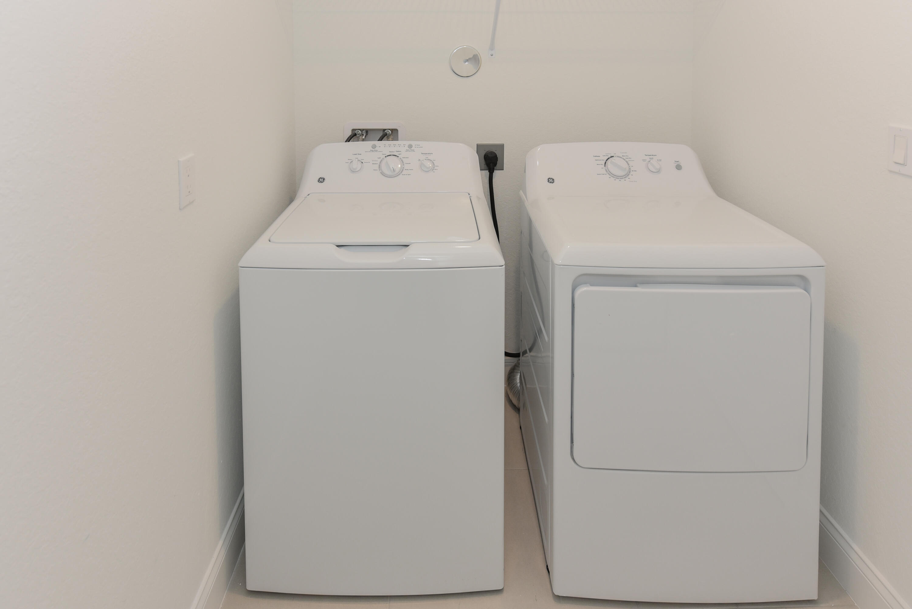 164 Southeast Birch Terrace Stuart, FL 34997 - Photo 34 of 42 164 SE Birch Ter Stuart FL-print-024-034