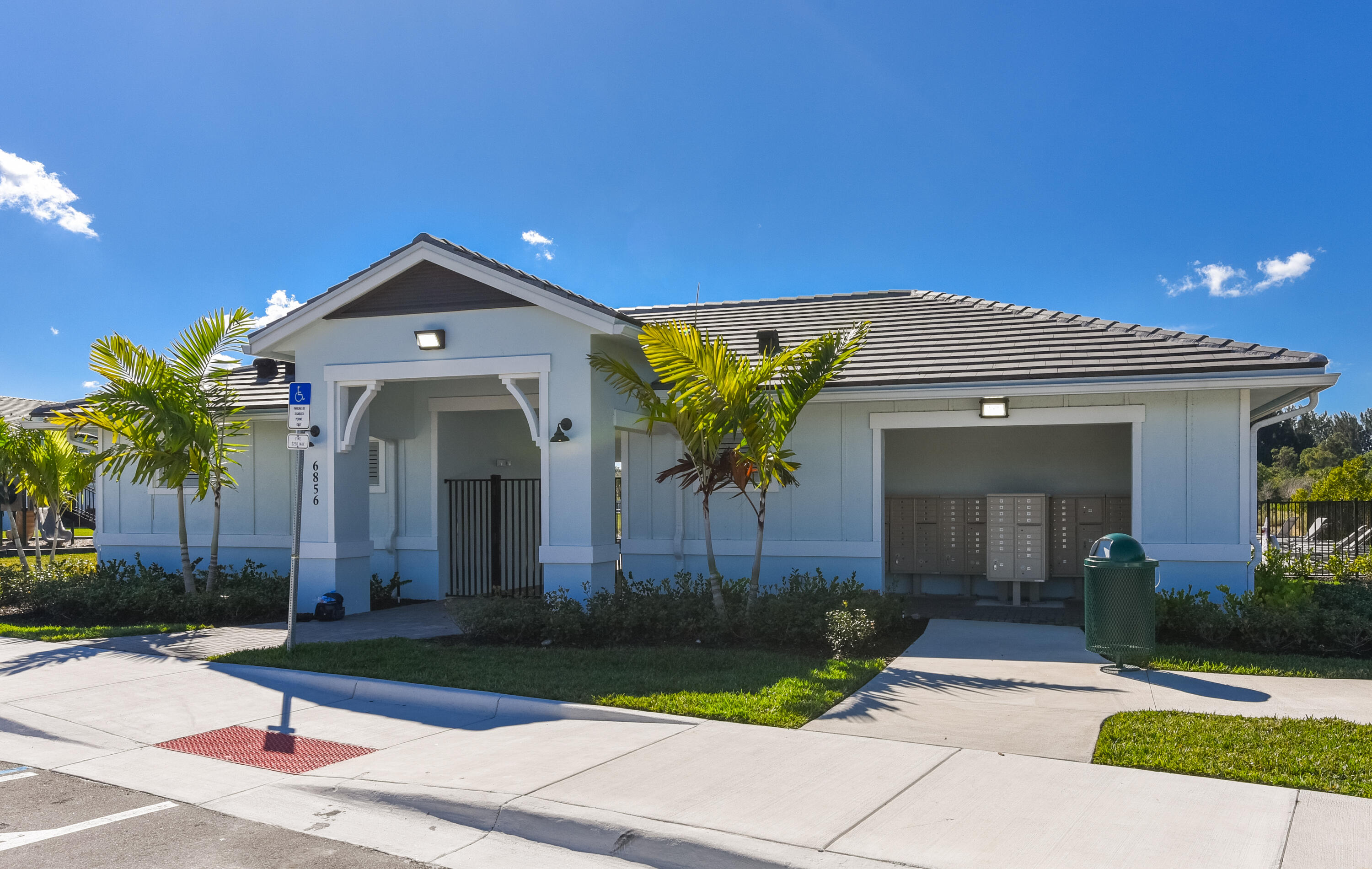 164 Southeast Birch Terrace Stuart, FL 34997 - Photo 39 of 42 164 SE Birch Ter Stuart FL-print-037-010