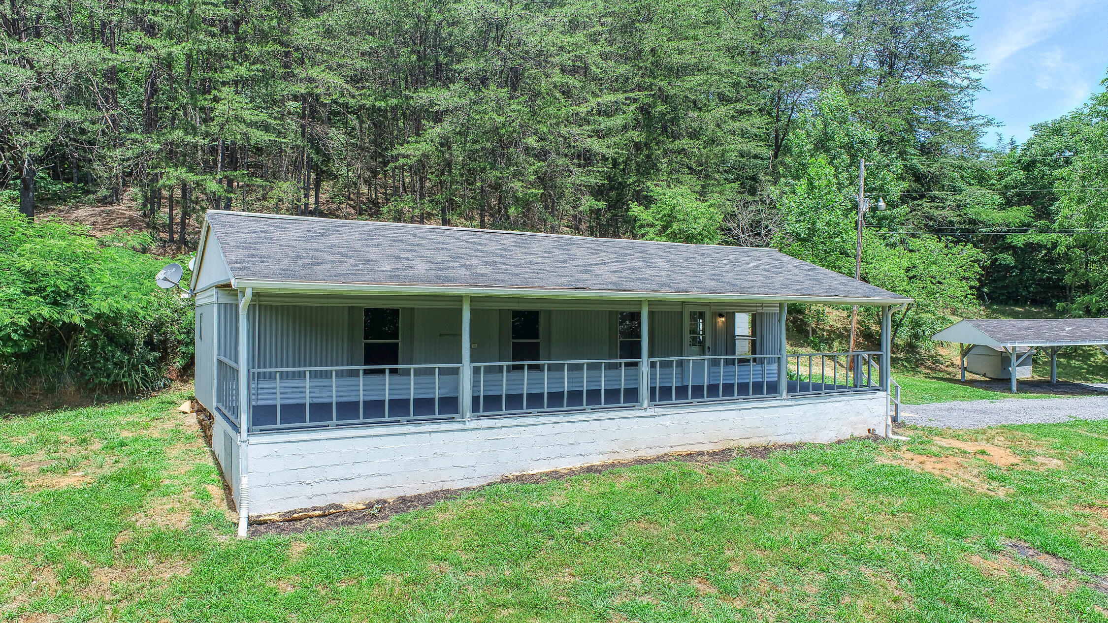 285 Lautner Road Bulls Gap, TN 37711 - Photo 5 of 35 Juhl. 285 Lautner Rd. BG MLSa (3 of 17)