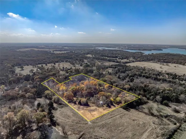 $275,000 | 2190 County Road 1215, Savoy, TX 75479