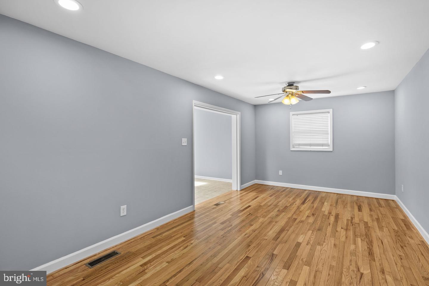 10329 Gordon Road Spotsylvania, VA 22553 - Photo 11 of 42 Gallery Image 11