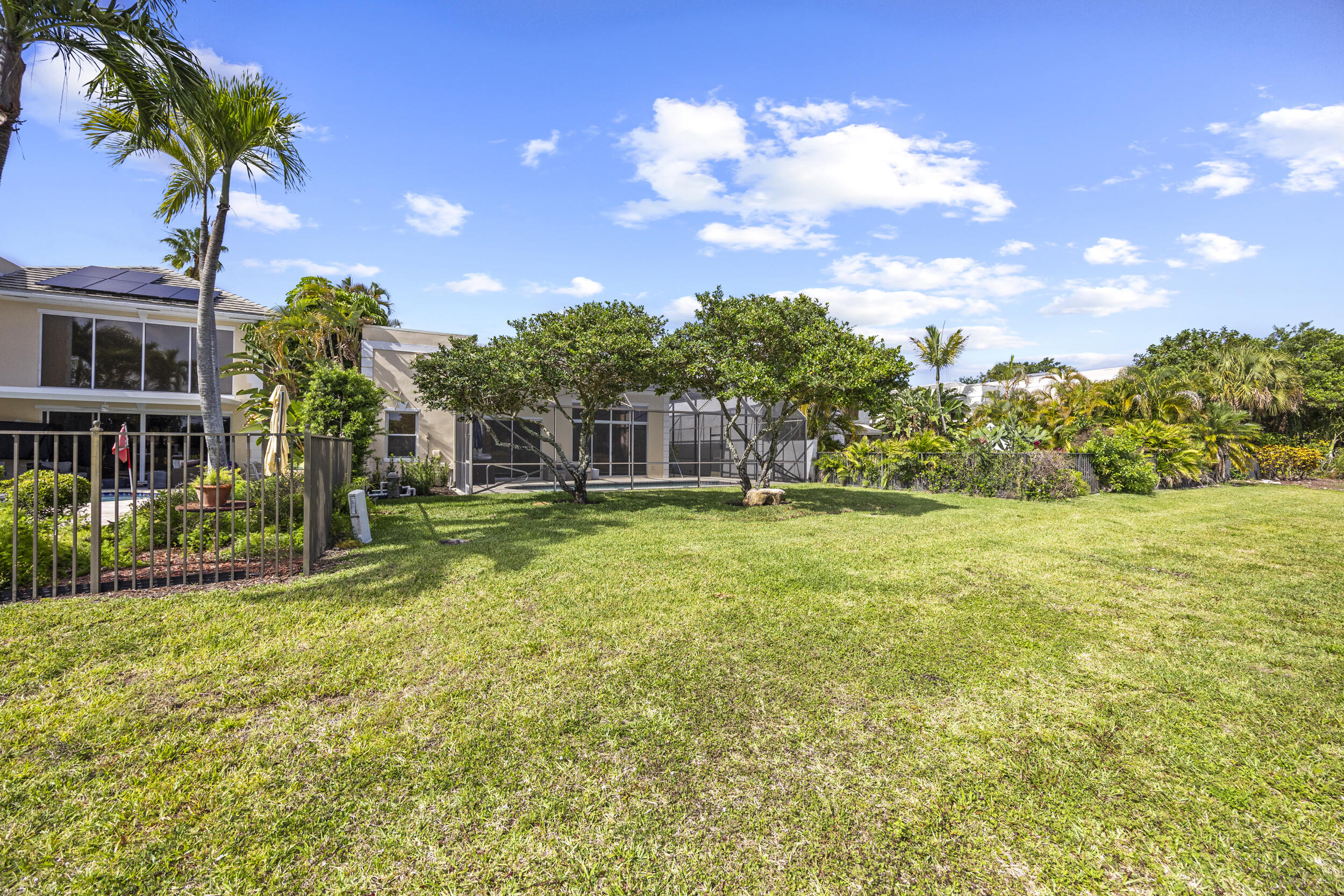 7780 Travelers Tree Drive Boca Raton, FL 33433 - Photo 45 of 59 43_453a6252