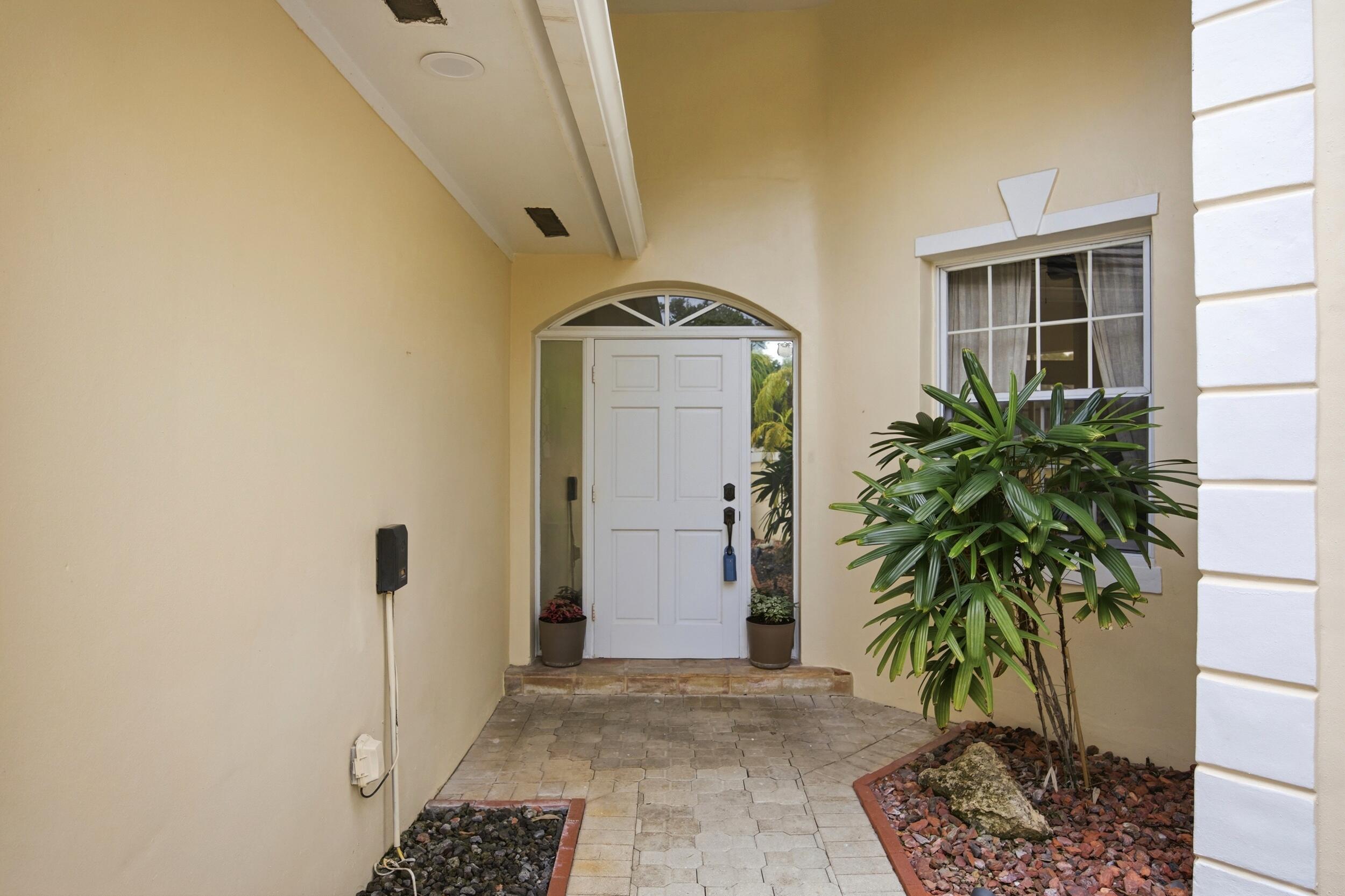 7780 Travelers Tree Drive Boca Raton, FL 33433 - Photo 6 of 59 51_453a6514