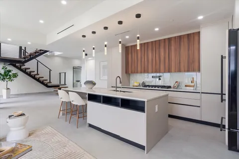$1,777,000 | 843 Southwest 14th Court, Unit 843, Fort Lauderdale, FL 33315