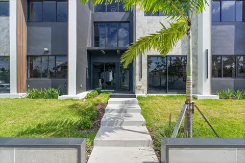 $1,777,000 | 843 Southwest 14th Court, Unit 843, Fort Lauderdale, FL 33315