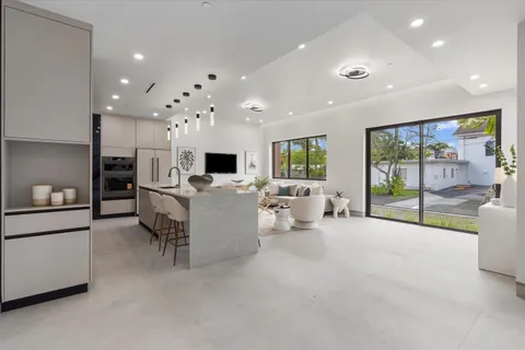 $1,777,000 | 843 Southwest 14th Court, Unit 843, Fort Lauderdale, FL 33315