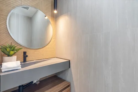 $1,777,000 | 843 Southwest 14th Court, Unit 843, Fort Lauderdale, FL 33315