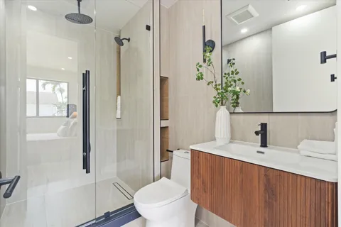 $1,777,000 | 843 Southwest 14th Court, Unit 843, Fort Lauderdale, FL 33315