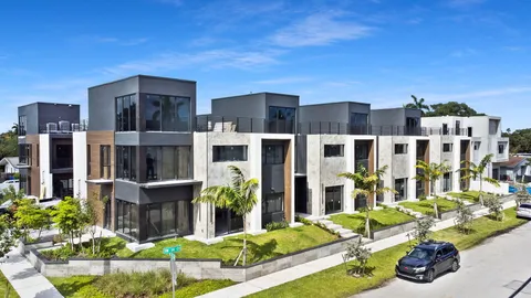 $1,777,000 | 843 Southwest 14th Court, Unit 843, Fort Lauderdale, FL 33315