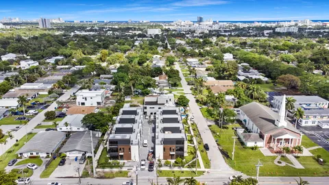 $1,777,000 | 843 Southwest 14th Court, Unit 843, Fort Lauderdale, FL 33315