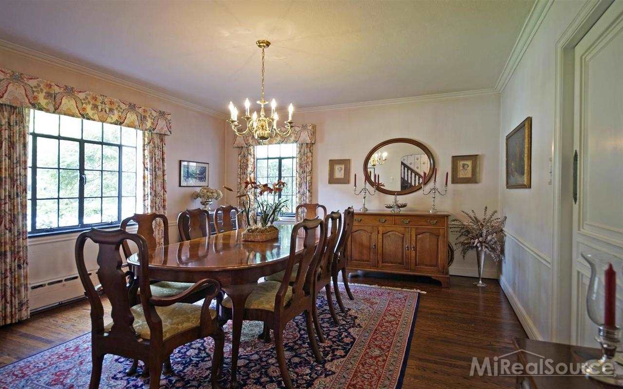 126 Moran Road Grosse Pointe Farms, MI 48236 - Photo 5 of 29