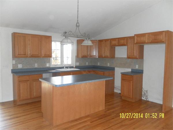 6 Vig's Way Worcester, MA 01604 - Photo 2 of 15 Gallery Image 2