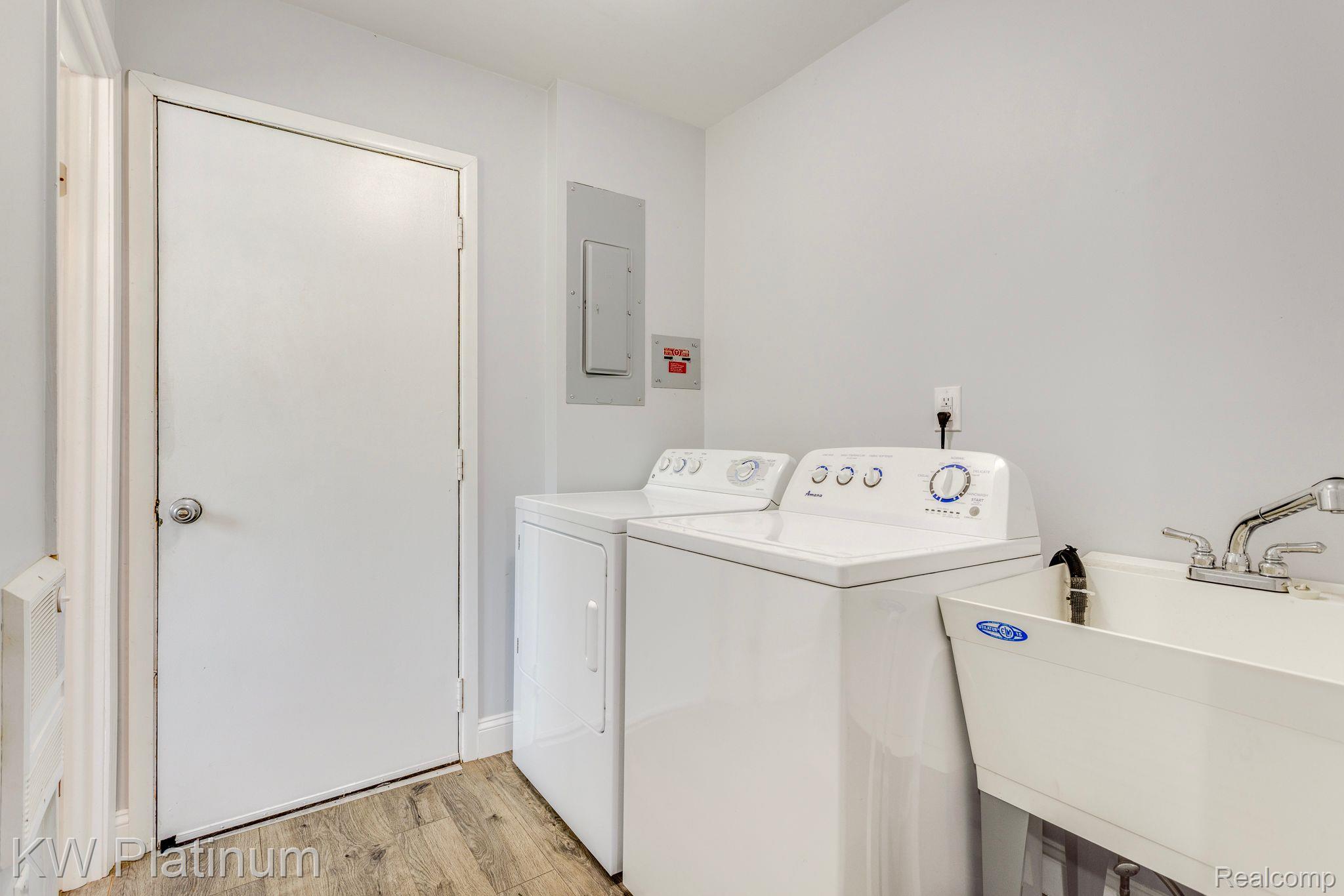 9099 Phelps Road Algonac, MI 48001 - Photo 25 of 36 Gallery Image 25