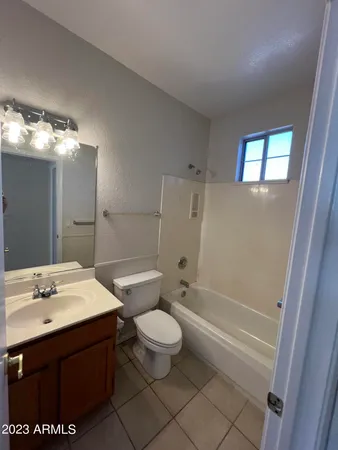 $2,300 | 1561 East Stanford Avenue, Gilbert, AZ 85234