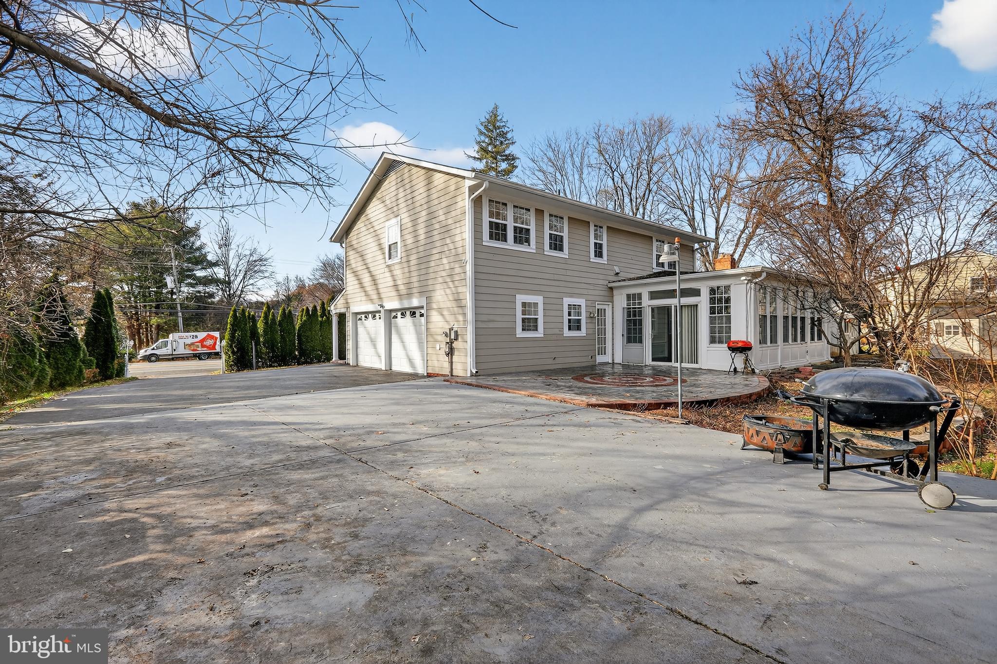 1857 Hunter Mill Road Vienna, VA 22182 - Photo 31 of 44