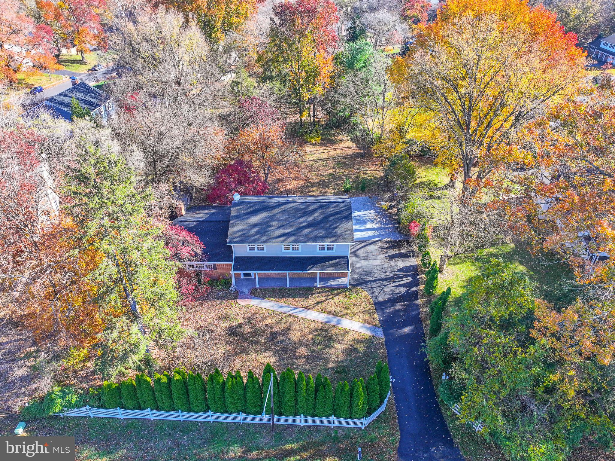 1857 Hunter Mill Road Vienna, VA 22182 - Photo 35 of 44