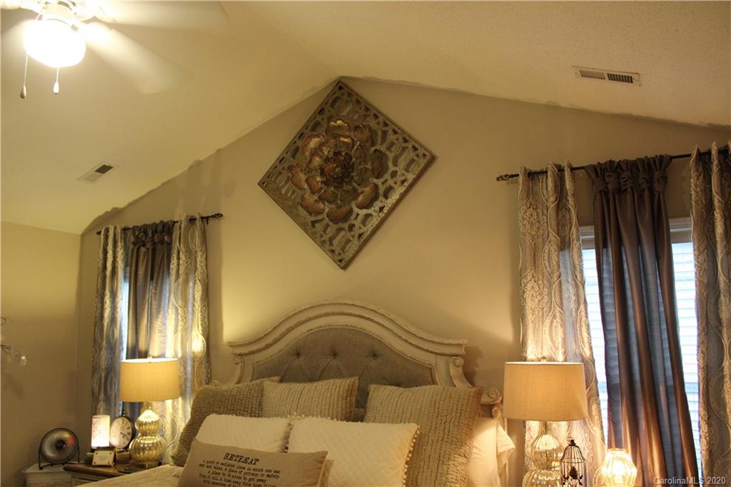 269 Farm Valley Road Fletcher, NC 28732 - Photo 13 of 31 Gallery Image 13
