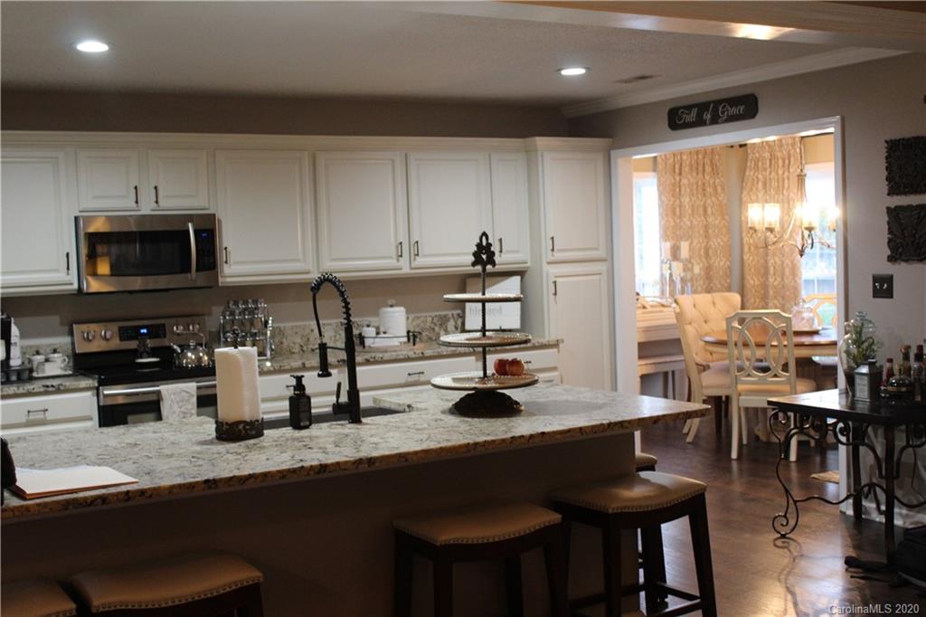 269 Farm Valley Road Fletcher, NC 28732 - Photo 5 of 31 Gallery Image 5