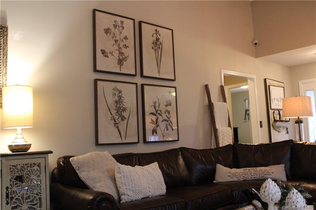 269 Farm Valley Road Fletcher, NC 28732 - Photo 6 of 31 Gallery Image 6