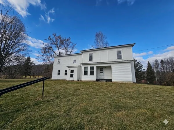 $259,000 | 49 Winter Street, Hardwick, VT 05843